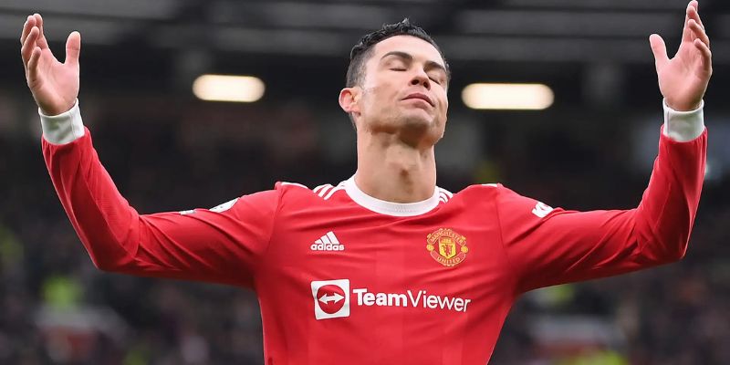 Nếu Ronaldo treo giày trong năm 2025